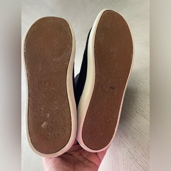 UGG Mika Sheepskin Classic Sneaker Boots Suede Faux Shearling Black Size 8 - Picture 5 of 7